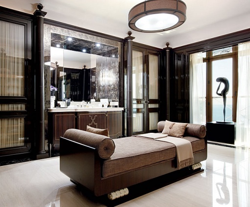 The World’s Most Expensive Penthouse ($305 Million) Expensive-bed