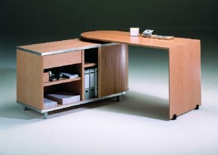 Senris und Taigas Zimmer Swing-schreibtisch_g01