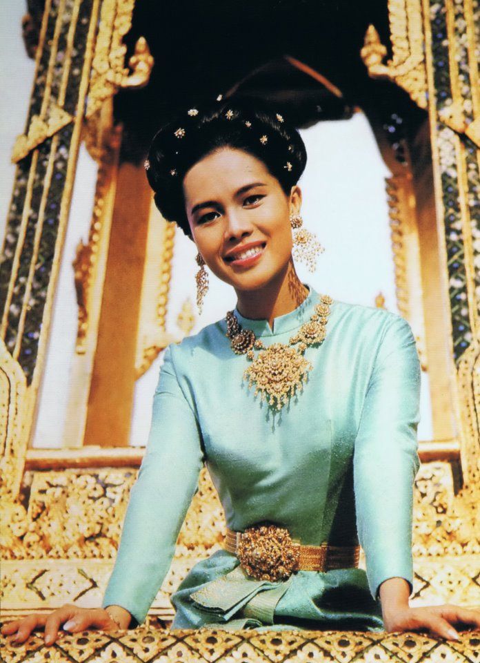 Short note from Ben Fulford: Sources say Queen Sikrit of Thailand passed away quite some time ago Queen-Sikrit-of-Thailand-1960