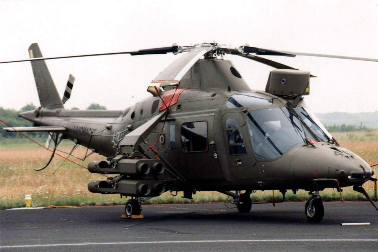 Helicopteros del Ejercito - Página 2 A109