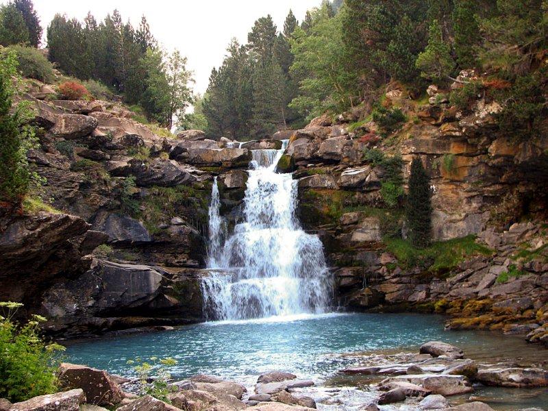 PLANETA  AGUA ..... - Página 16 Pirineos-espacios-y-parques-naturales_303