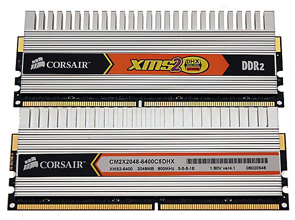 CM2X2048-6400C5DHX: kit DDR2 4GB da Corsair Moduli_1_s