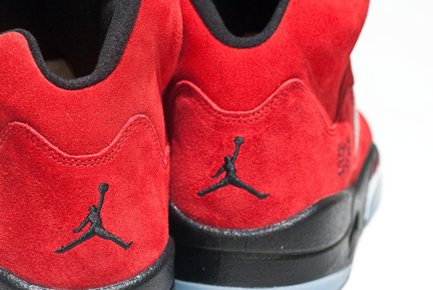 *Whats dropping* Air-jordan-5-toro-bravo-pack-closer-look-12