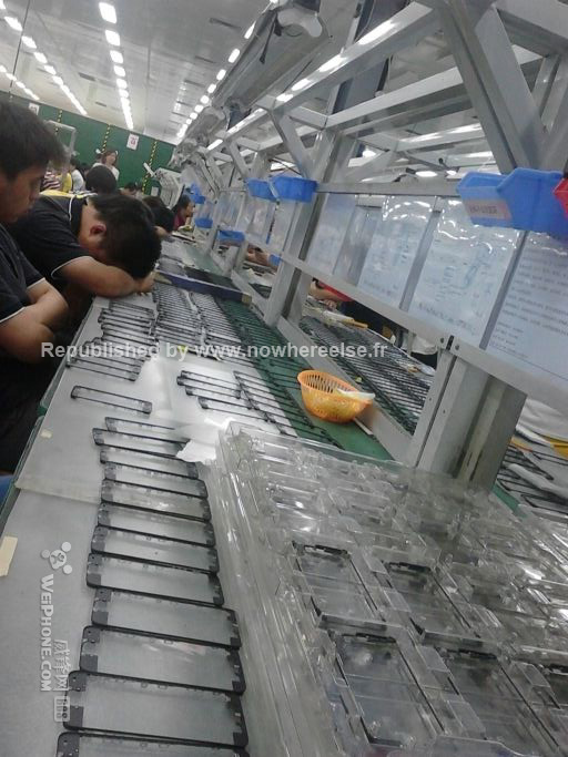 Leaked Photos Show iPhone 5S Frame on the Assembly Line? 124892