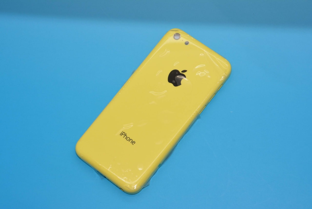 Gallery of Colorful Leaked 'iPhone 5C' Parts [Photos] 135379-1280