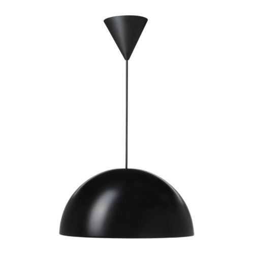 Idée peinture salon séjour / sol gris clair  Ikea-brasa-suspension-noir__0086222_PE214714_S4