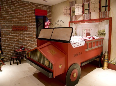  ******♥ ♥ ♥ ديكورات غرف نوم أطفال أولاد ♥ ♥ ♥ **** Cool-firetruck-boys-room