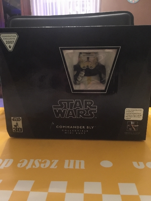  Vente de Dark Vador : buste GG SW, Hot Toys, PF etc... 1517527892607009462