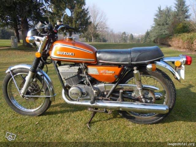 Et les 125, alors? - Page 2 Suzuki250gt