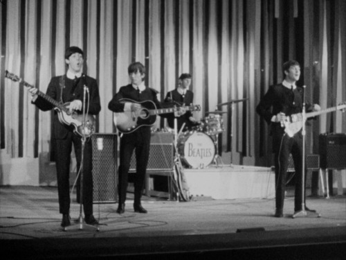 The Beatles: 1 + (1962-1996) Disc 1 + Disc 2 (2015) BDRip 720p Vlcsnap-00004