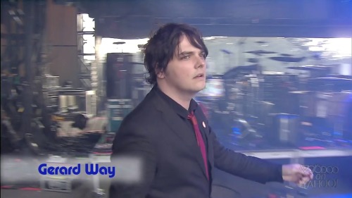 Gerard Way - Voodoo Music Festival (2015) HD 720p Vlcsnap-00005