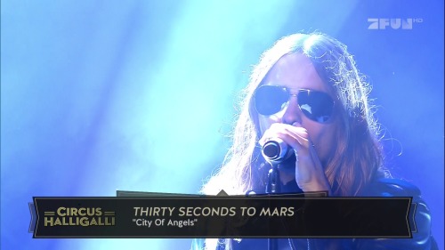 Thirty Seconds To Mars - City Of Angels (Circus Halligalli Live) (2013) HDTV Vlcsnap-00001