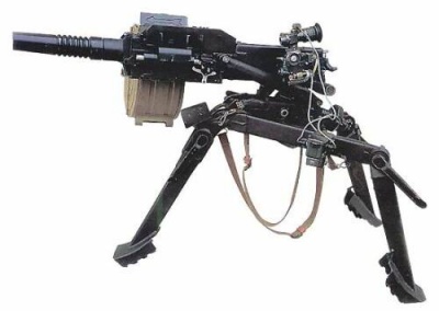 ما نوع السلاح على المدرعة 400px-Ags17