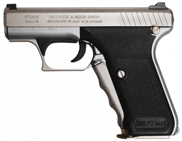 H&K P7M13 771px-Jamesgeorgopoulosdiehardp7