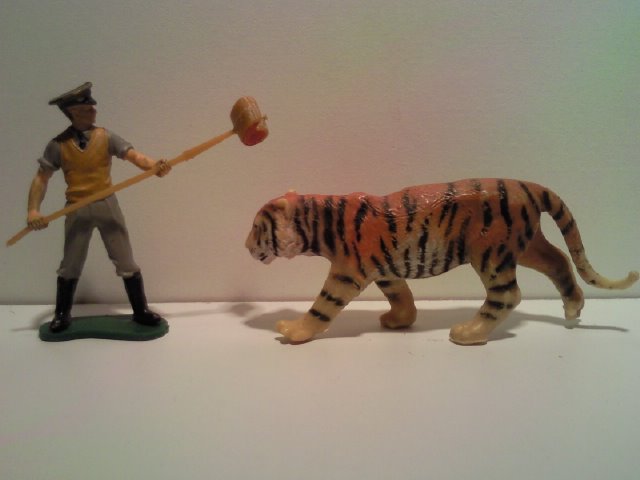 tiger - my new tiger family 5318_Hausser_Elastolin_Tijger_lopend_1