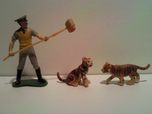 tiger - my new tiger family 5320_Hausser_Elastolin_Tijgerwelpen_1