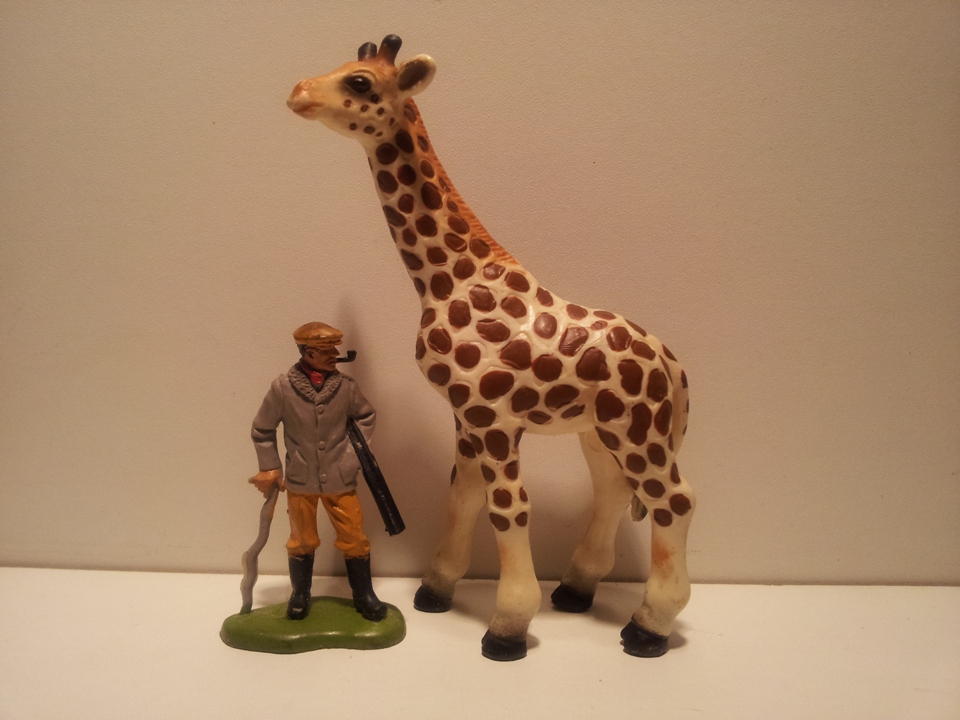 Willy's Schleich additions...  - Page 16 14147_Schleich_Netgiraffenkalf_CH_1999_2003_1