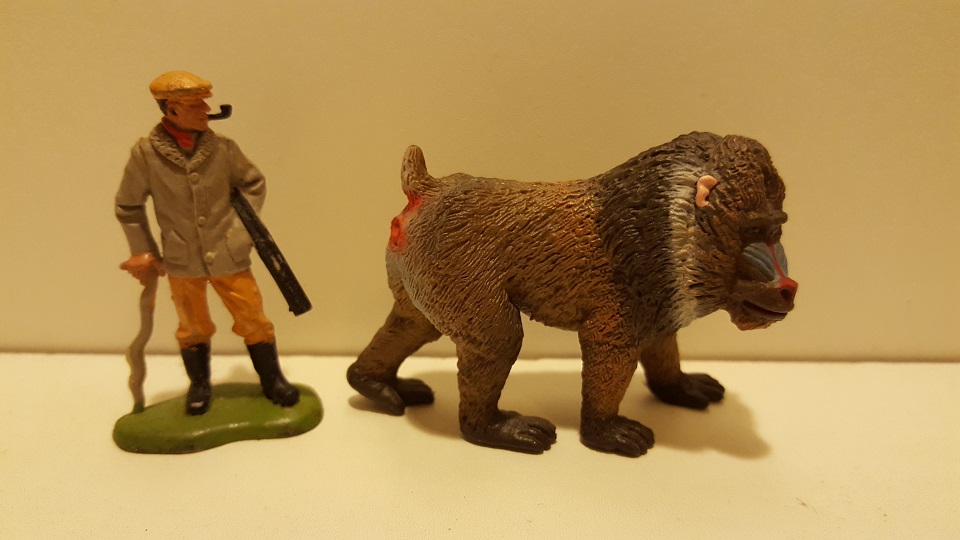 Willy's Schleich additions...  - Page 24 14715_Schleich_Mandrill_man_G_2014_