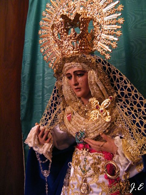 Nuestra Señora de la Esperanza de Triana (Sevilla) CH2nQ