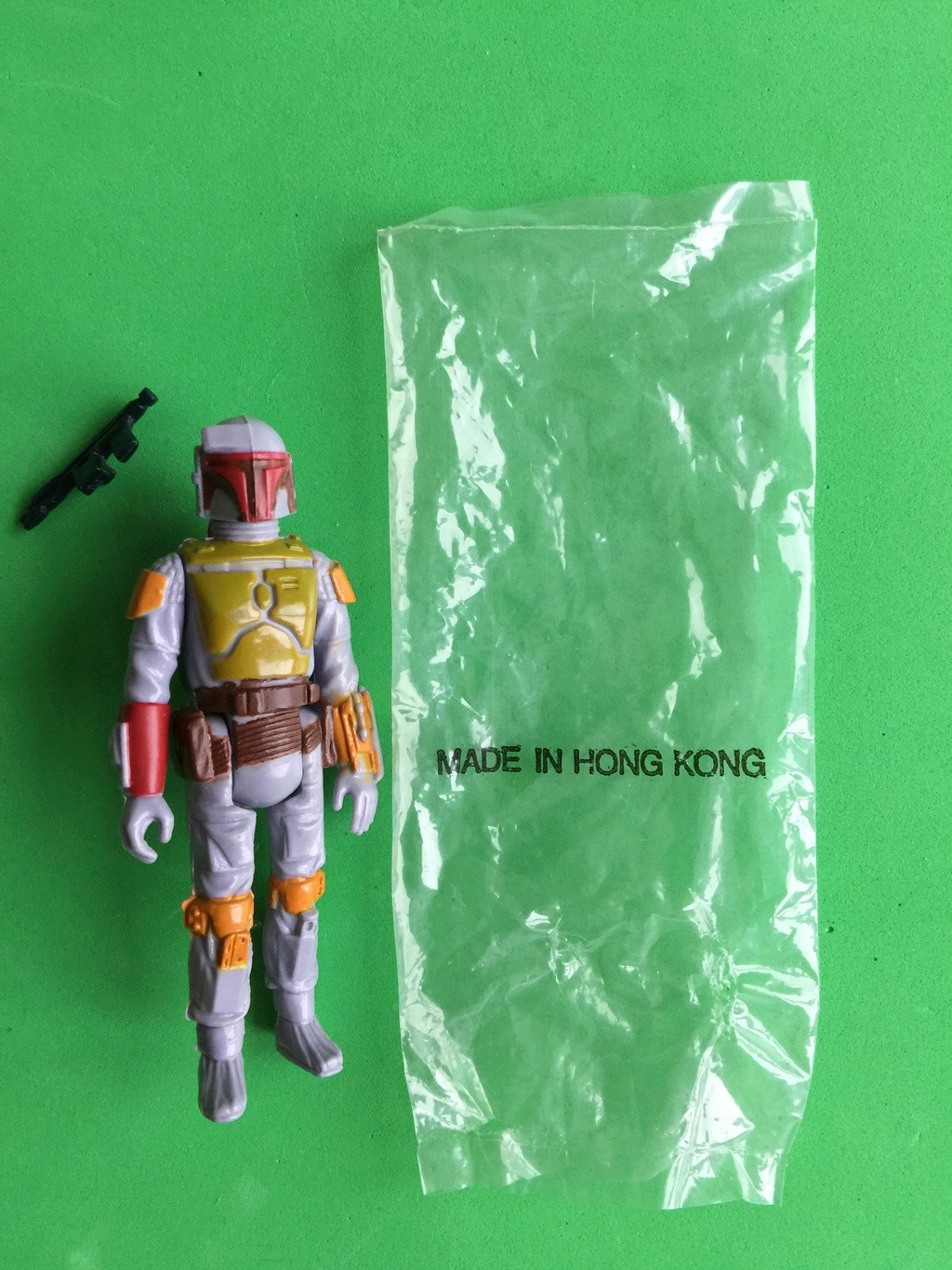 Help Needed to authenticate my Boba Fett Mail-in Baggie and Contents Boba_f28