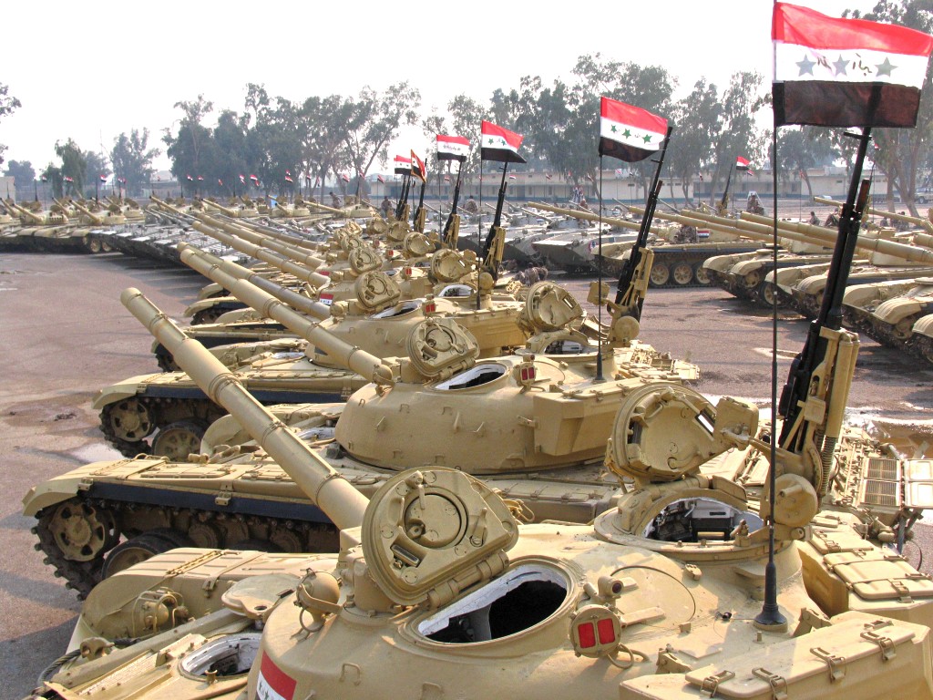 T-72 Remodernizado del Nuevo Ejercito Colonial de IRAQ. T-72_Iraq_01
