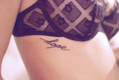 BRITT (+) il faut qu'on parle. Tatouage-lettrage-ecriture-147