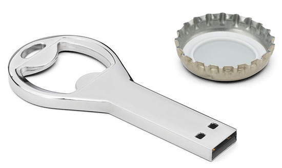 صور احدث انواع الفلاشات USB جديدة ومتنوعة الغرابة والطرافة فلاشات .. Usb-designs-22