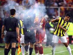 Galatasaray-Fenerbahe manda kan olaylar | 19 Mays 2007 38057