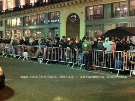 Photo symbolique! - Page 35 .file-d-attente-lancement-iphone-5-1_m