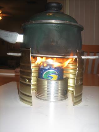 Soda or Beer Can Alcohol Stove Image3221