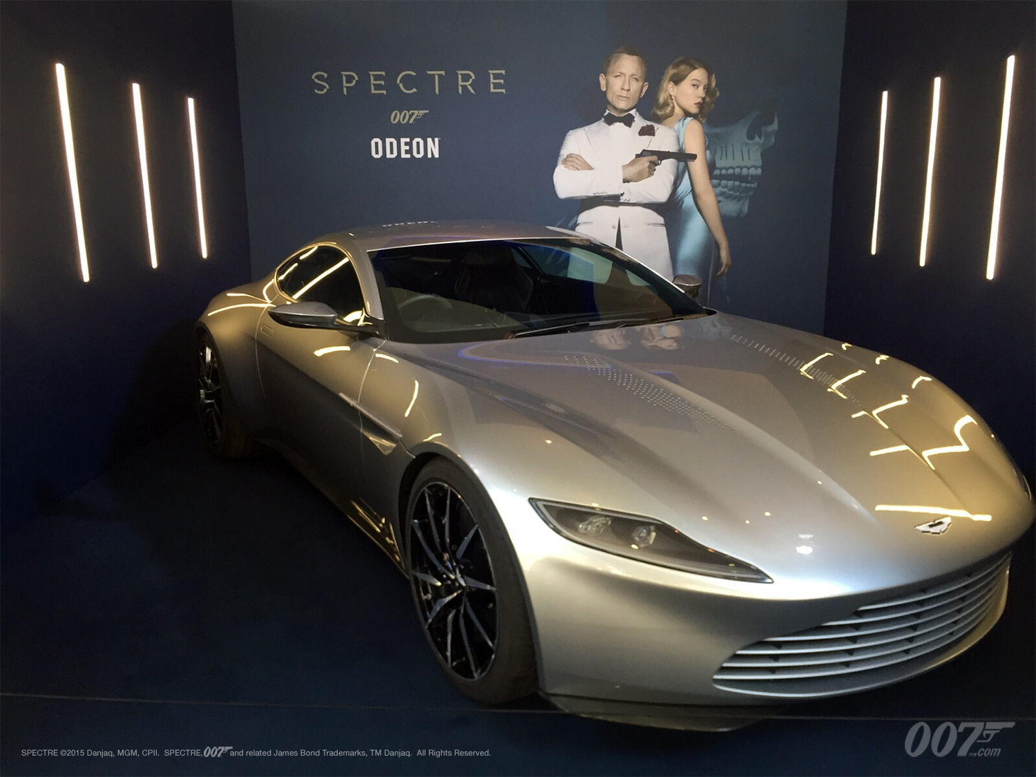 Marketing de SPECTRE SPECTRE_LDN_OdeonDB10