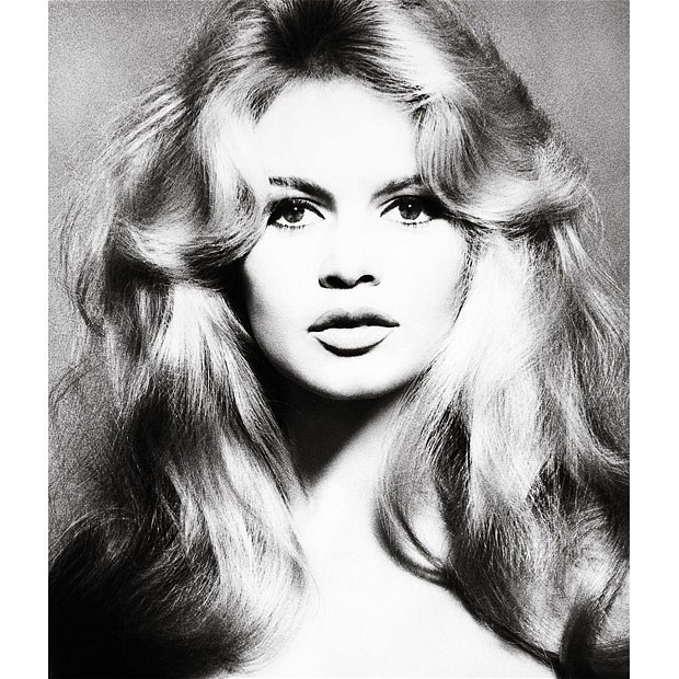 RICHARD AVEDON Brigitte-Bardot__1766369b