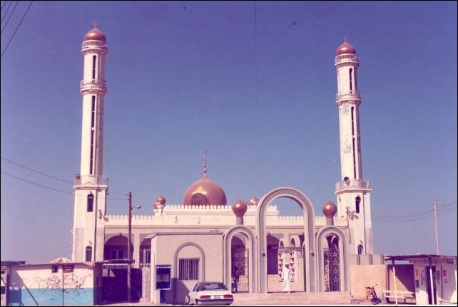 جولة الى المساجد والاماكن المقدسة " موضوع متجدد" - صفحة 3 2-thumb4