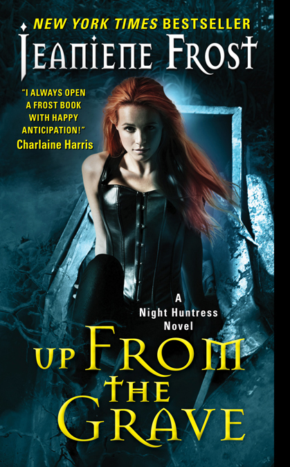 Serie Night Huntress - Jeaniene Frost - Página 15 UpFromGraveCOV
