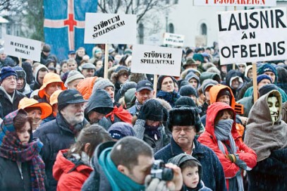 Los ciudadanos de Islandia dan una lección al mundo Revolucion-islandia