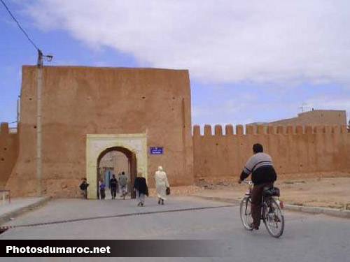        photos de la ville de tiznit Porte-muraille-tiznit-maroc