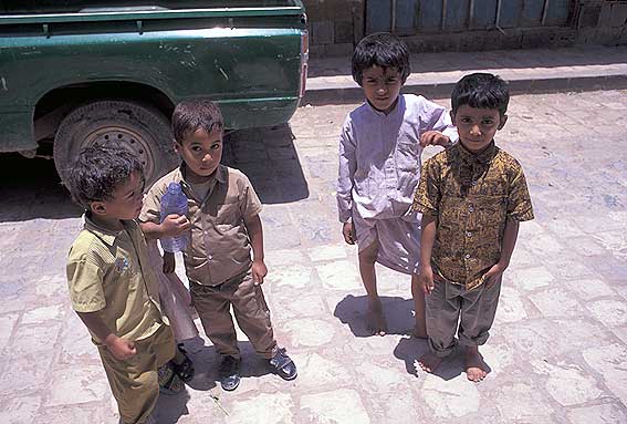 اطفال يمانيون Yemenis3