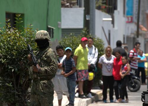 mexico - Lucha en la Cd. de Mexico del Cartel de Tlahuac - La Armada les enfrento, neutralizando a 8 integrantes del cartel! 002n1pol-1