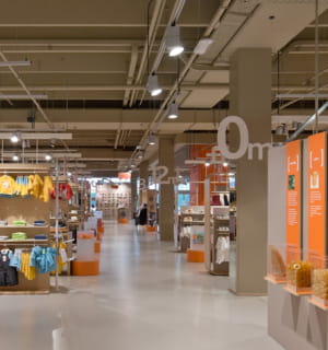 Poue élargir sa clientèle !les nouveaux concepts de magasin Chicco-village-629956