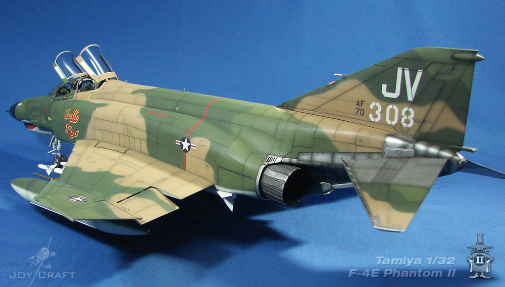 F-4E Phantom II - Betty Lou F4E-Phantom-13