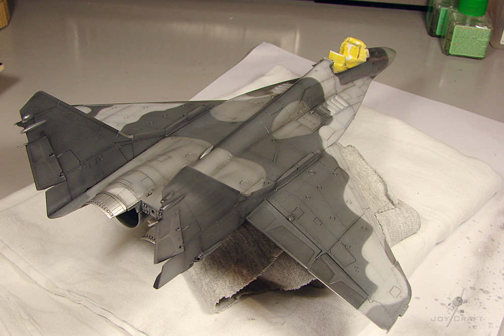 Mig-29A Polonais Red 77 WIP_Mig-29A-023