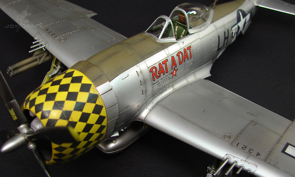 P-47D Thunderbolt "Rat A Date 3" P-47D_03