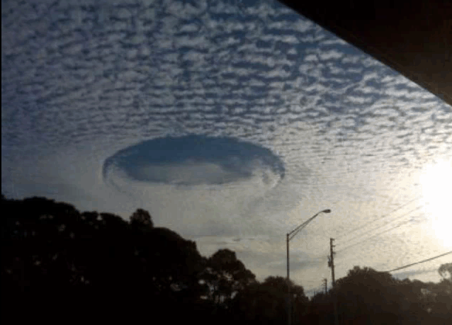 Amazing Pictures Of Giant Holes In The Clouds… What Are They? Punch_cloud4