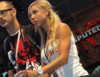 Lo Mejor Del E3 Chica-jugando-e3-2010-202x155