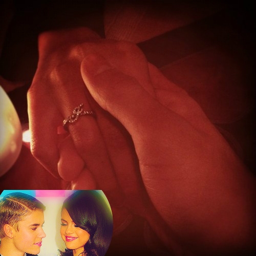 Justin Bieber Bought Selena Gomez A Diamond "J" Ring Selena-gomez-diamond-ring-from-justin-bieber