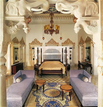 Super moderne vile na vodi India_udaipur_taj-lake-palace_suite_pp