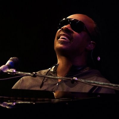 [concert] Stevie Wonder à Bercy (Paris) ! Stevie%20wonder%2018