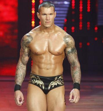 RESULTADOS - WWE RAW "SUPERSHOW" desde Toronto, Ontario!!!  Orton-entrance