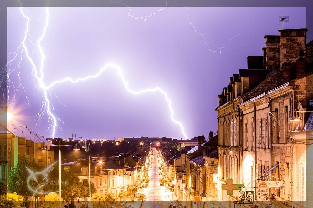 Orages localement forts dans la nuit du 12 au 13 août Orages-12-13-aout-2015-fortes-pluies-aquitaine-bretagne-finistere-normandie-charente-midi-pyrenees-photo-vendee-3