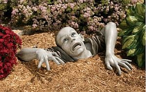 El Arte de Mark Powell - Página 2 Zombie-garden-sculpture